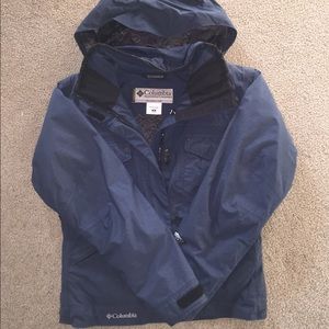 Columbia titanium Omni tech jacket